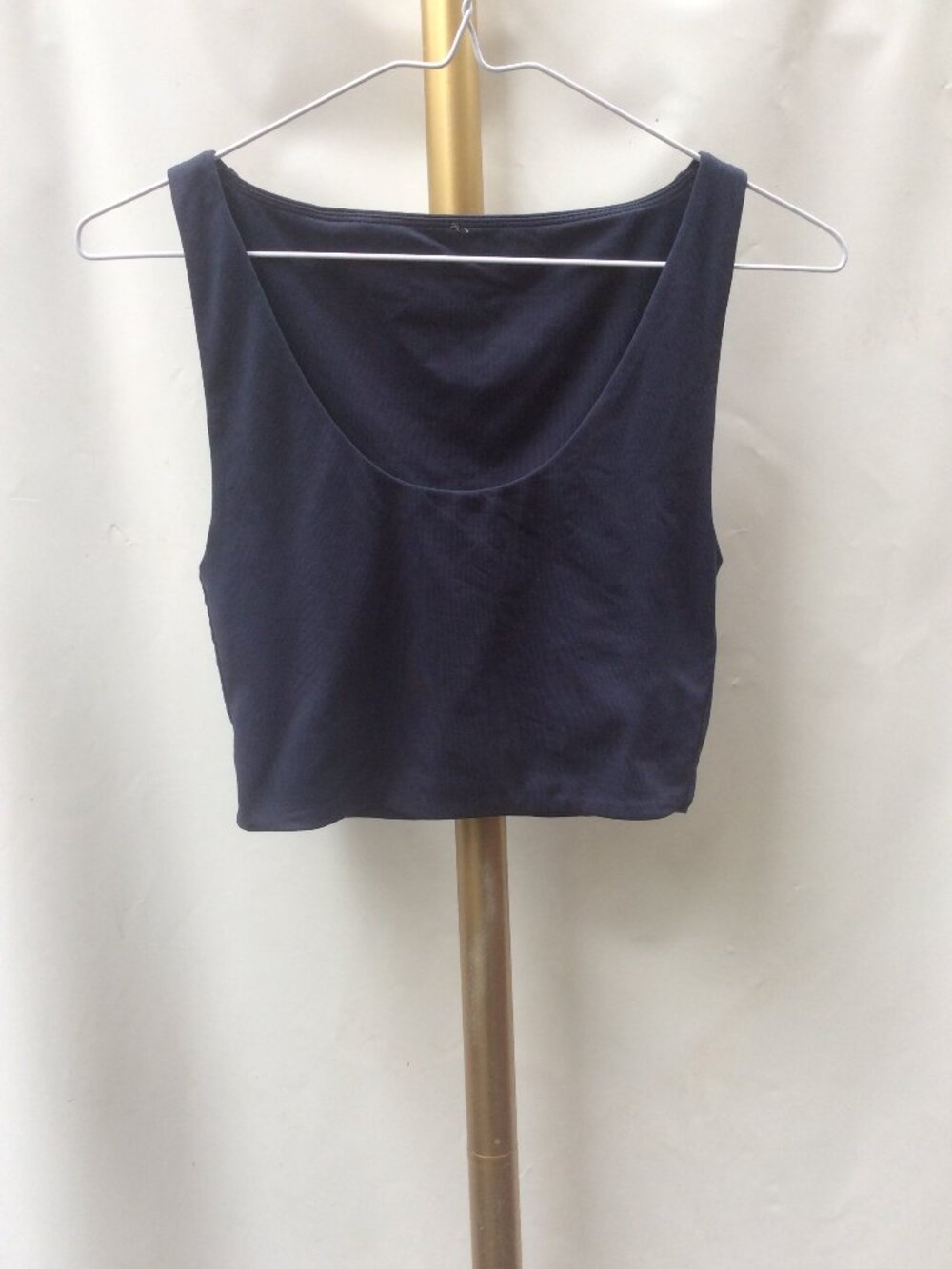 Aritzia Babaton Contour Scoopneck Navy Blue Cropped Tank Top XS